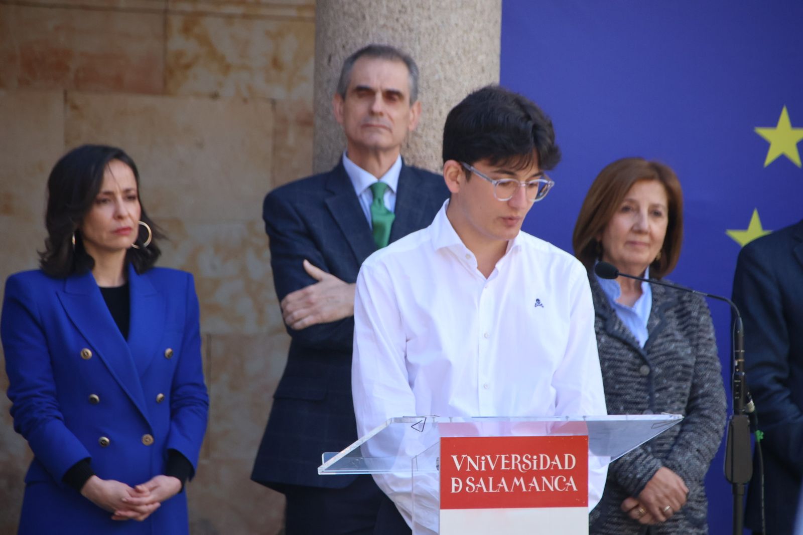Ceremonia de Izado de la bandera europea por el Día de Europa