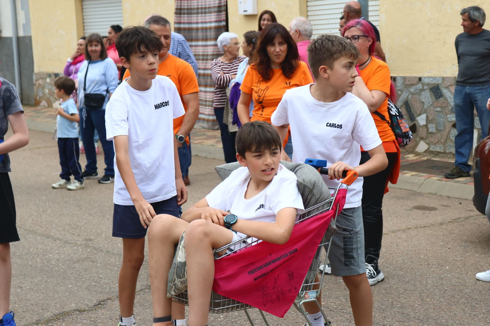 Pregón de fiestas en Doñinos