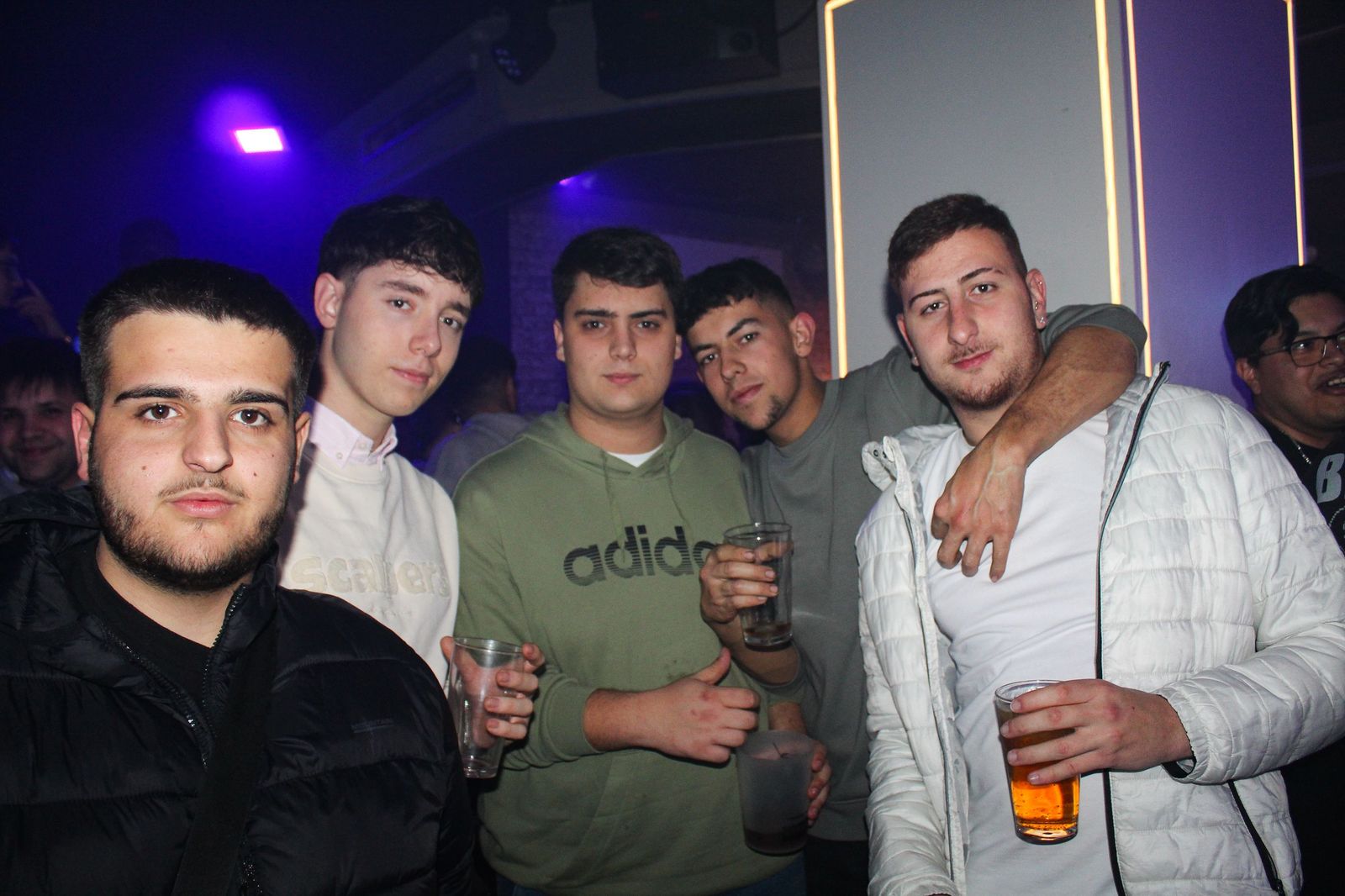 Salamanca de noche, sábado 6 de diciembre