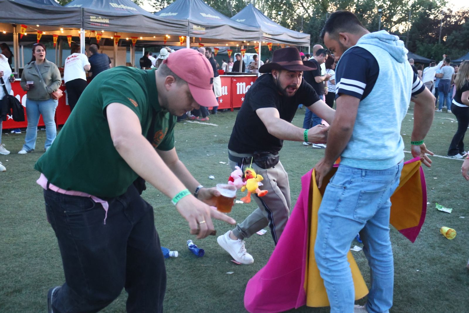 Salamanca de noche, sábado 18 de abril