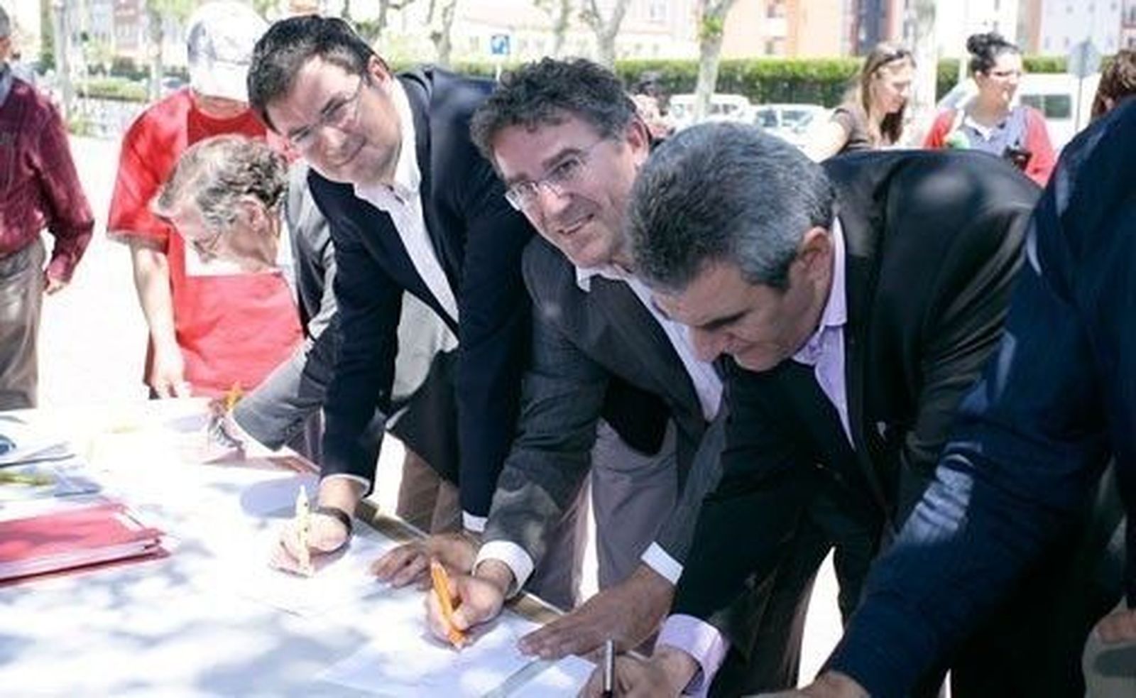 La crisis del PSOE desemboca en una comisión gestora