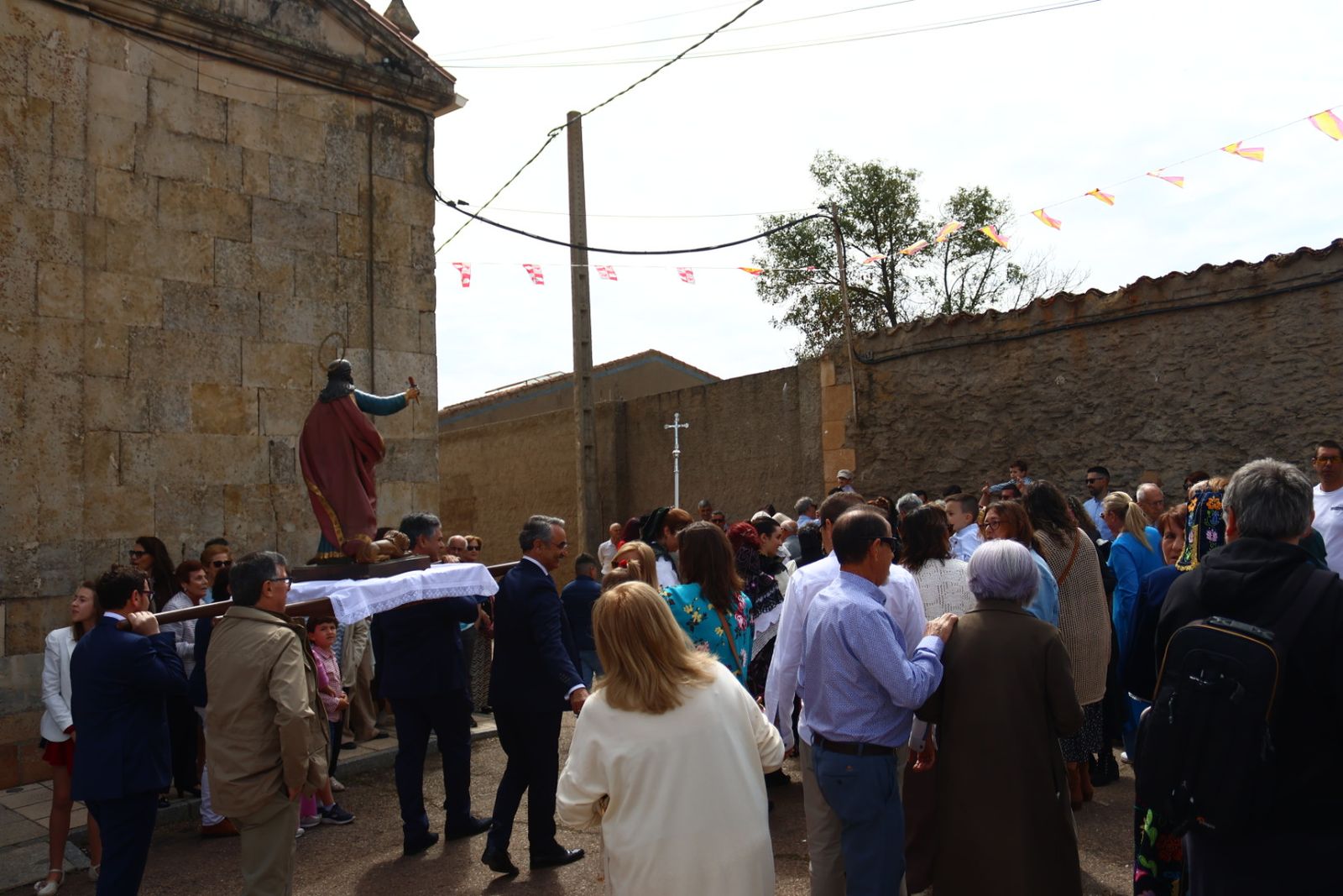 Santa Misa y Procesión en honor a San marcos en Doñinos