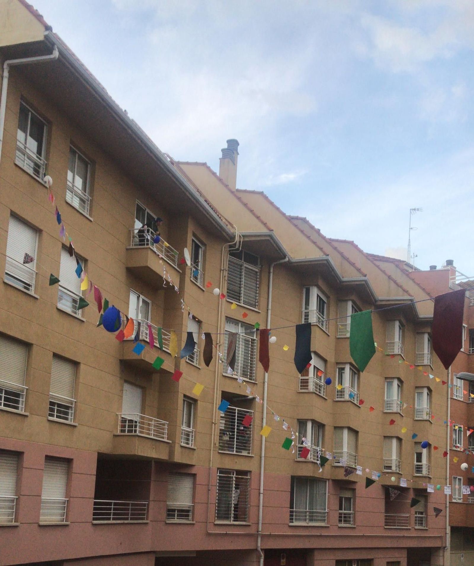 68985CAB 82C0 45DA 8D2A 85B70F1119FE