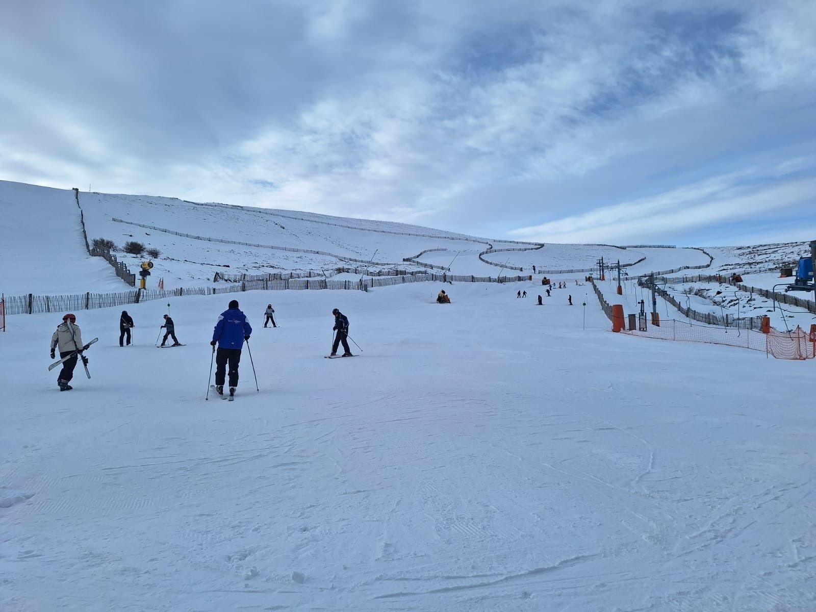 La Covatilla inicia los bautismos blancos