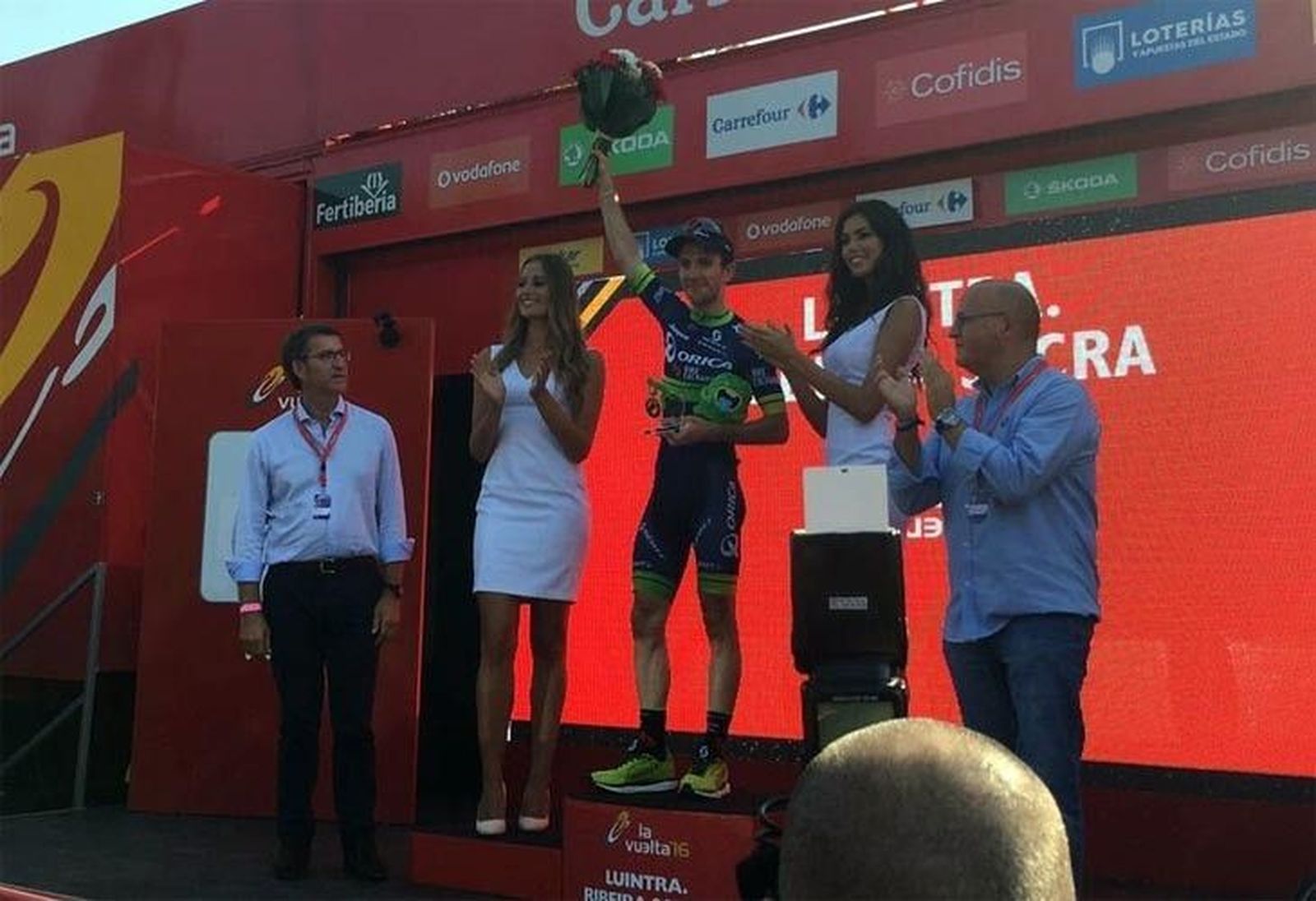 Simon Yates sorprende al pelotón en Luintra Simon Yates sorprende al pelotón en Luintra