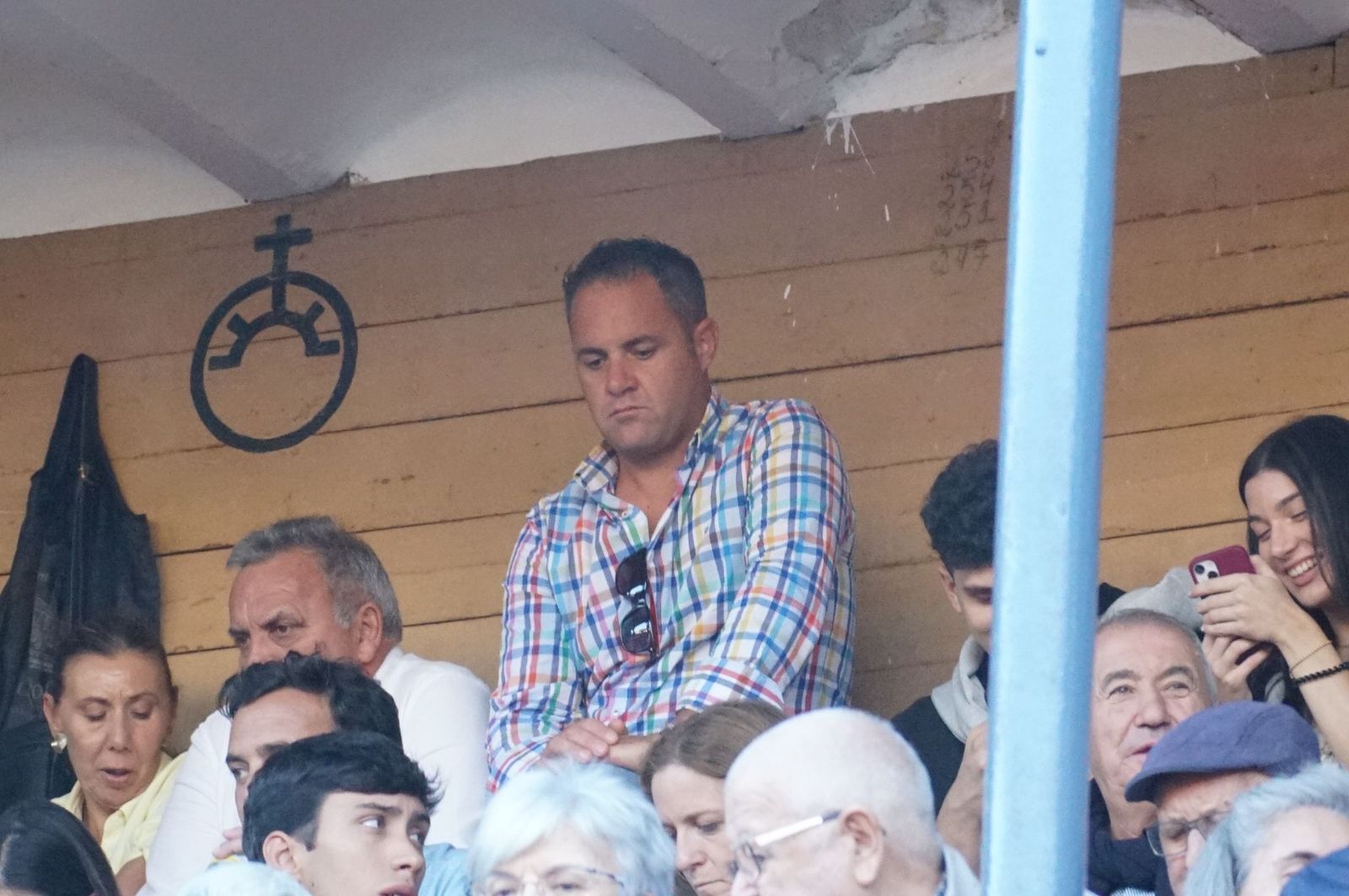 Así ha vivido la afición salmantina el adiós a la feria desde los tendidos: imágenes del ambiente en la corrida concurso