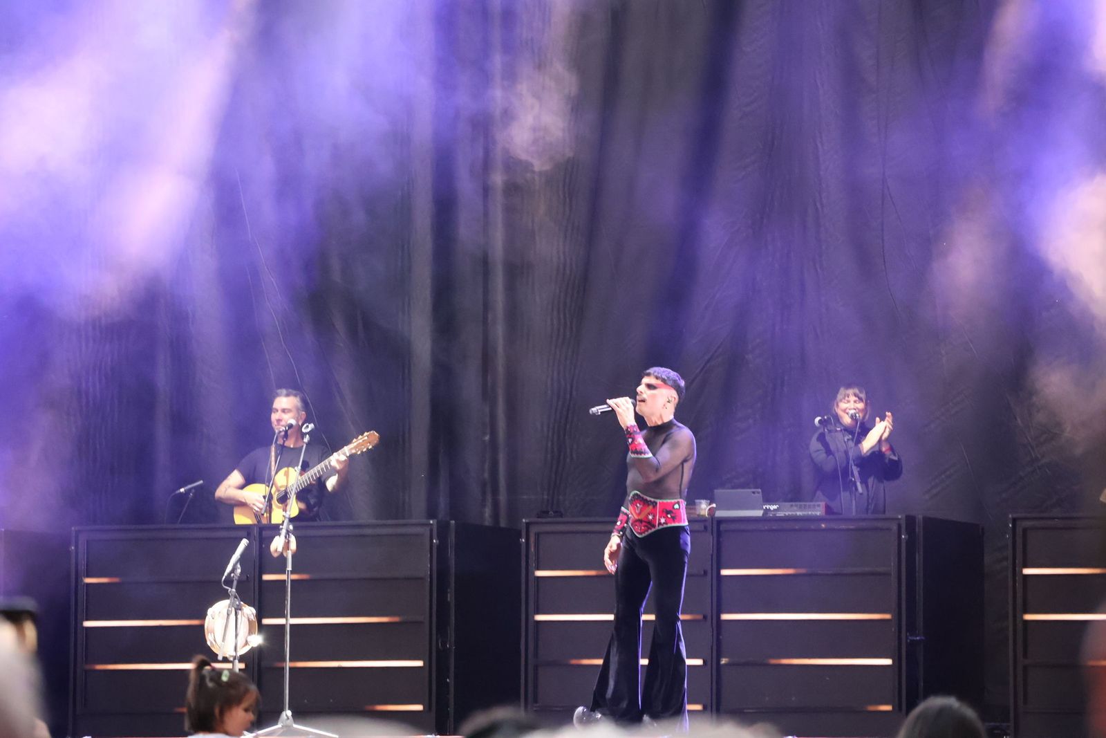 concierto-de-rodrigo-cuevas-en-la-plaza-mayor-de-zamora-21