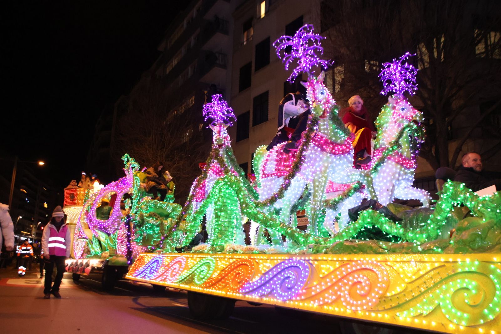 Los Reyes Magos recorren las calles de Salamanca en la Cabalgata 2026
