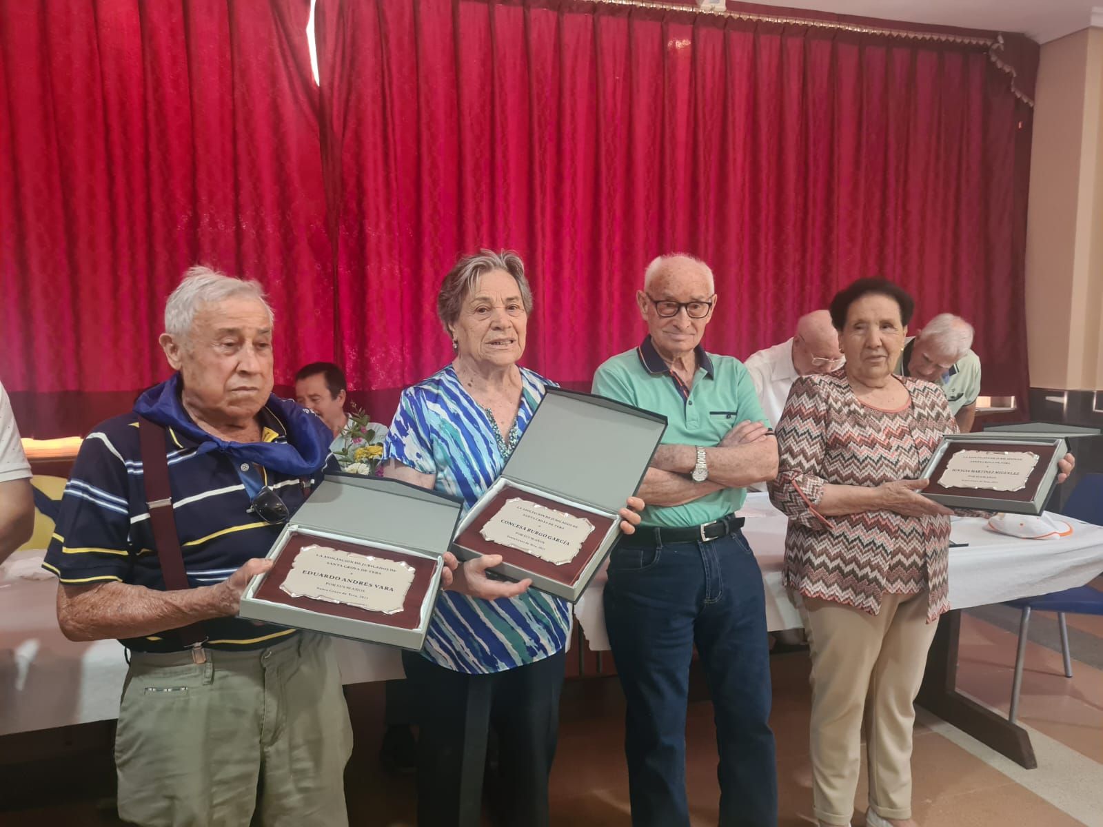 Santa Croya homenajea a sus mayores