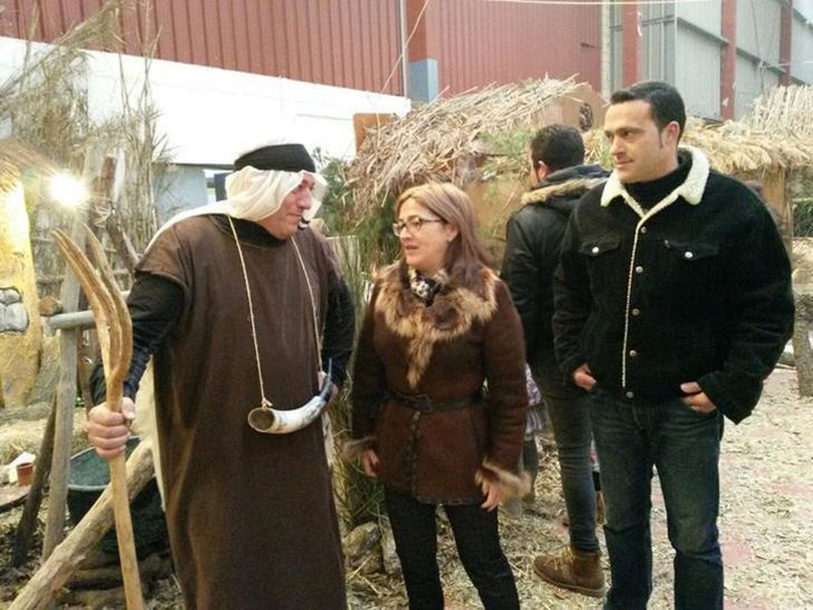 Martín Pozo visita el belén viviente de Monfarracinos