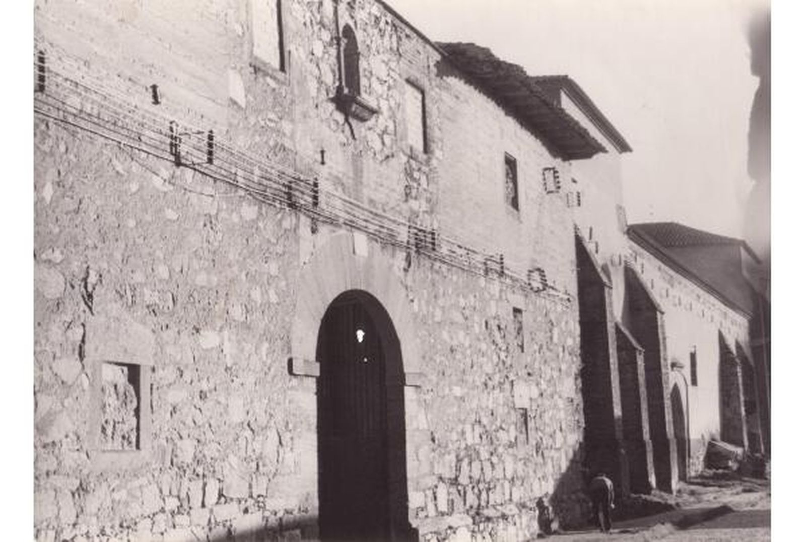 Casa del capellán en la fachada exterior del Convento. Foto: Patrimonio Popular