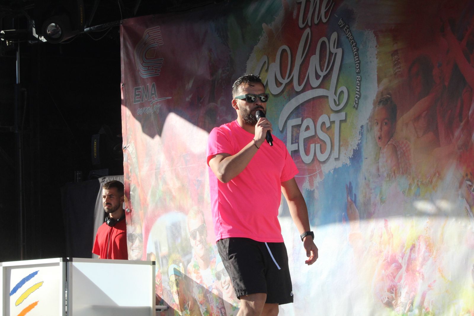 La Velles, color fest