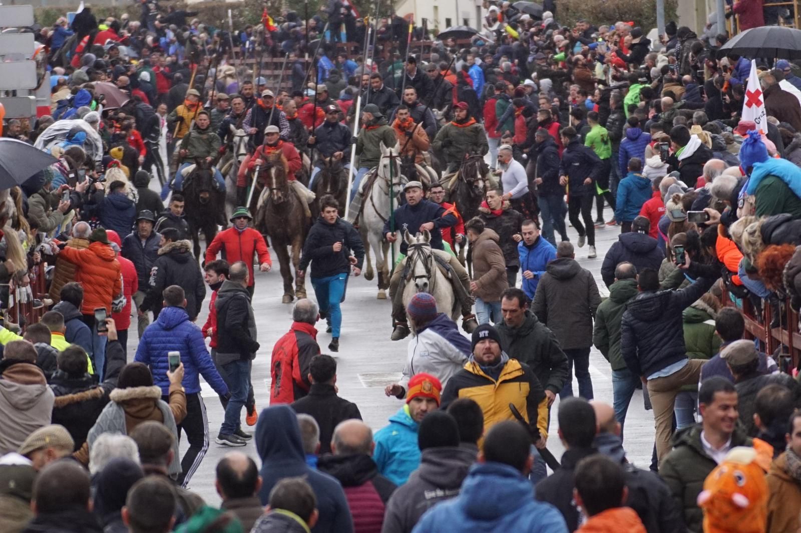 whatsapp-image-2024-02-11-at-11-49-02-2