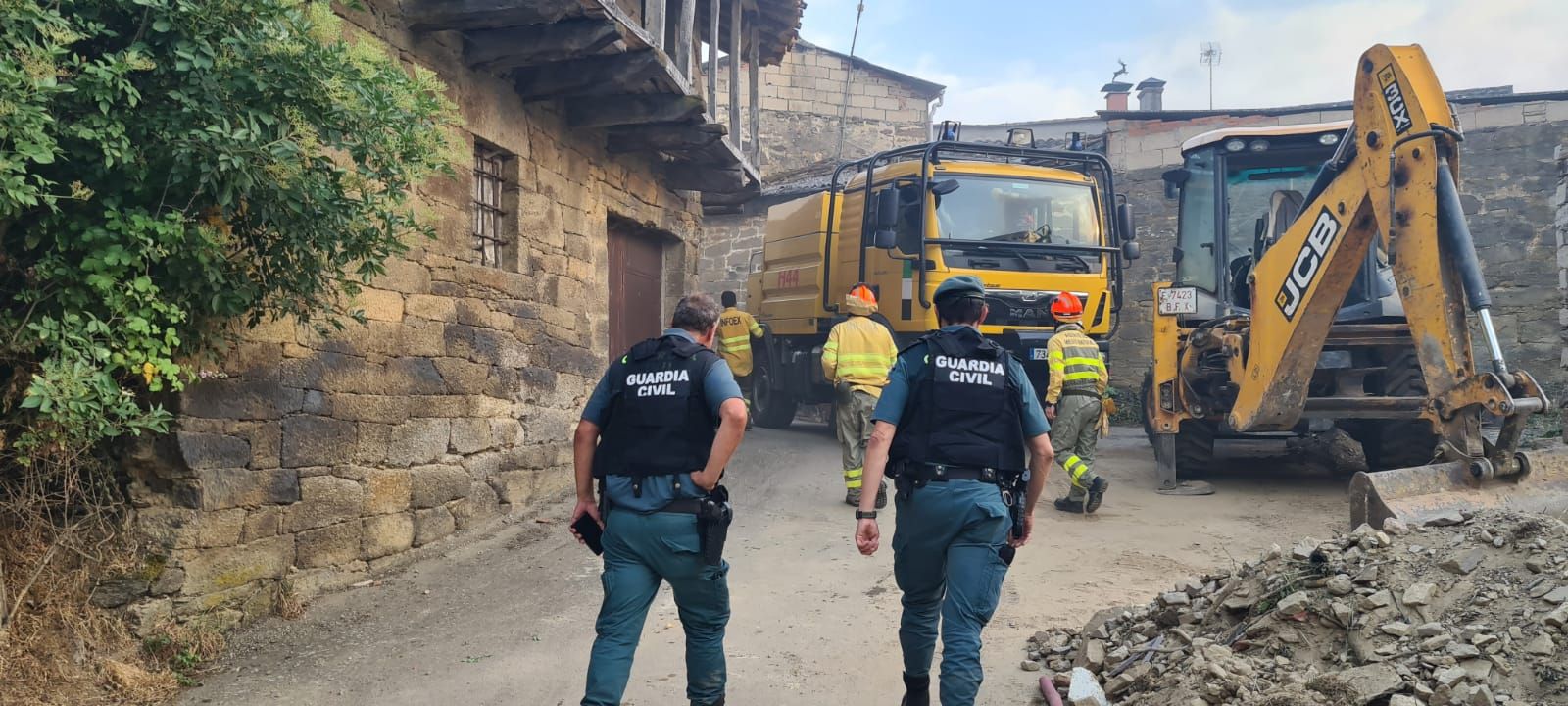 incendio-en-la-sierra-de-la-culebra