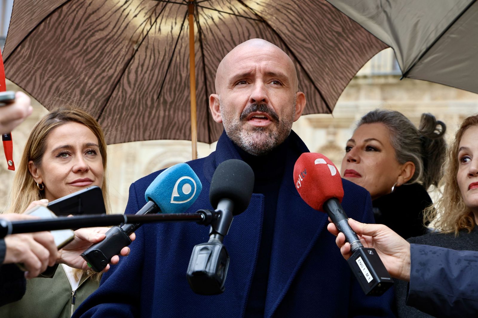 El vicesecretario nacional de Educación e Igualdad del Partido Popular, Jaime de los Santos, visita León junto a la diputada leonesa Silvia Franco y la senadora Asunción Mayo