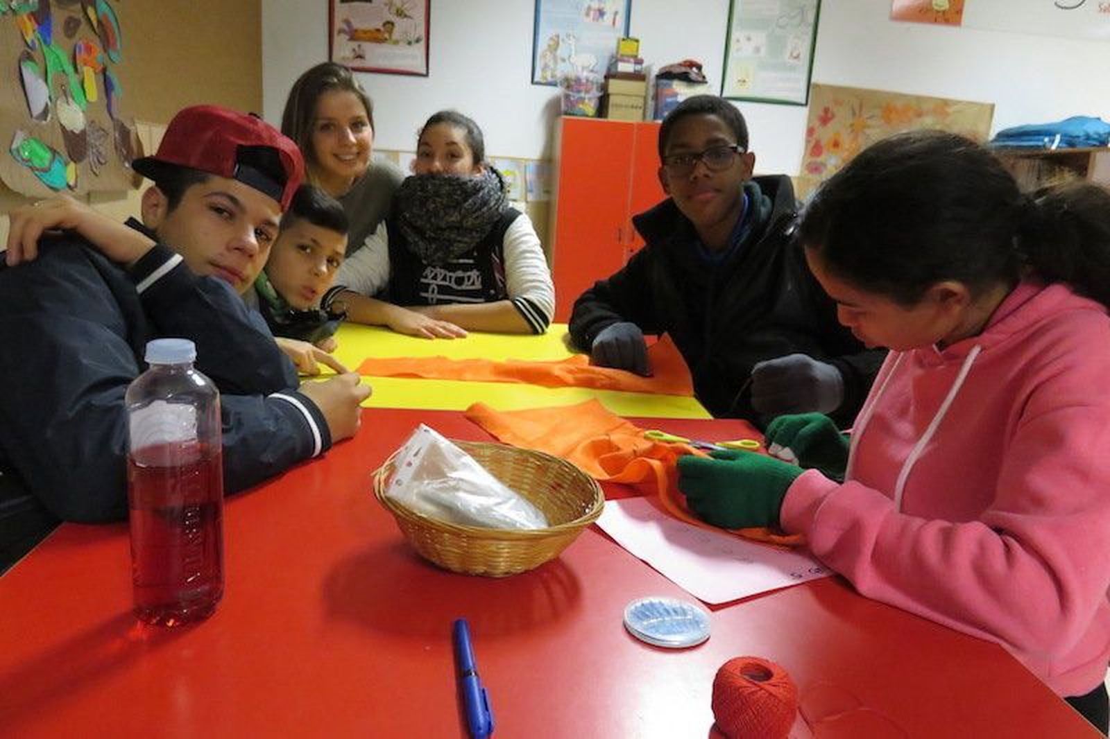 Juegos del mundo para normalizar la mezcla de culturas