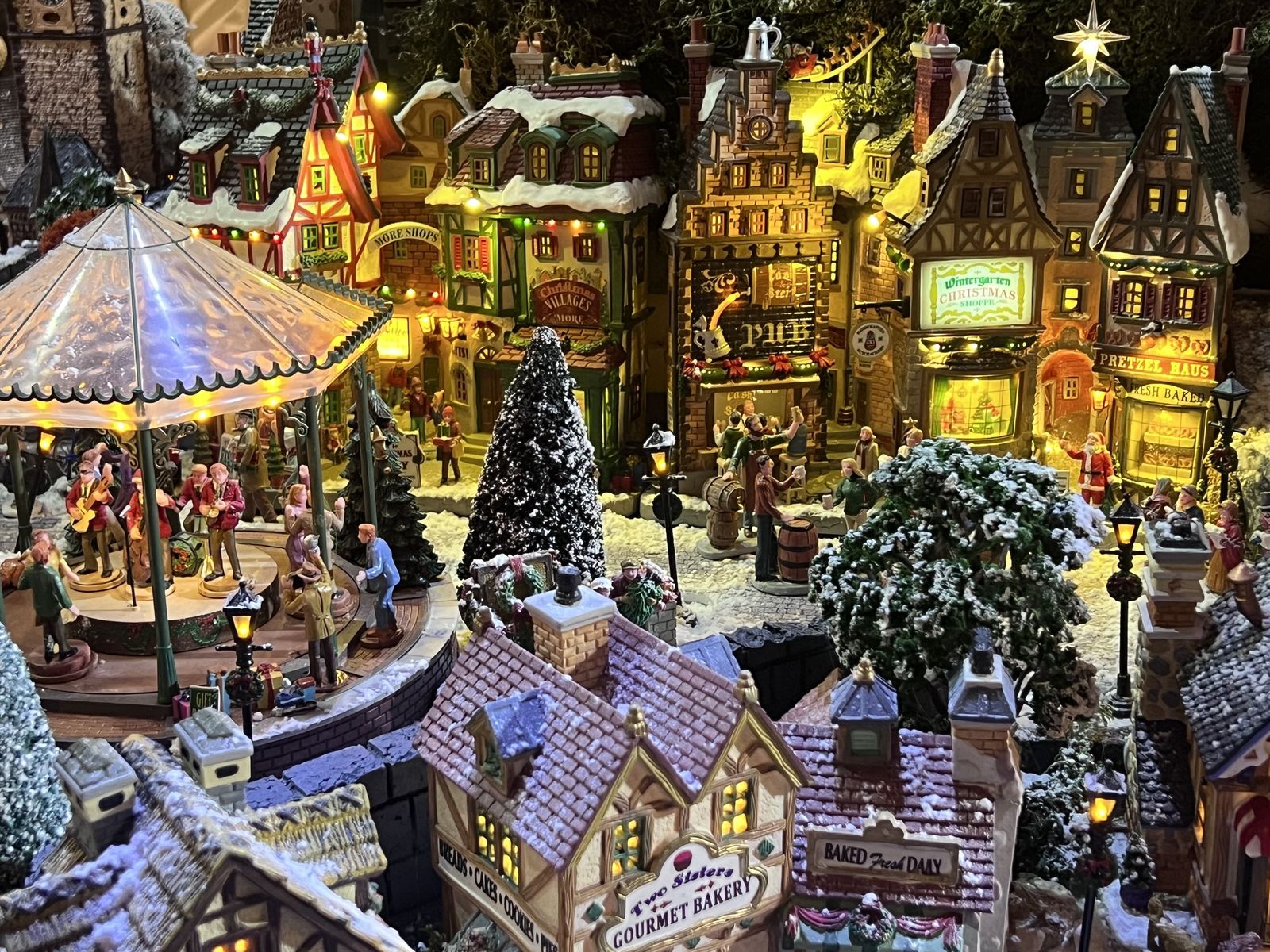 Ciudad de Navidad en la Torre de los Anaya