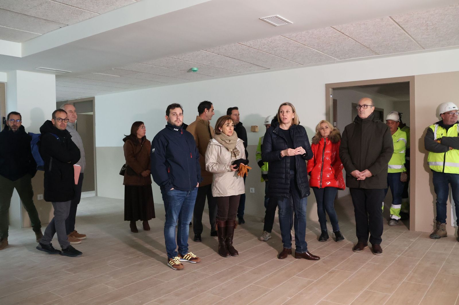 Visita de Isabel Blanco a la nueva residencia de Zamora (30).JPG