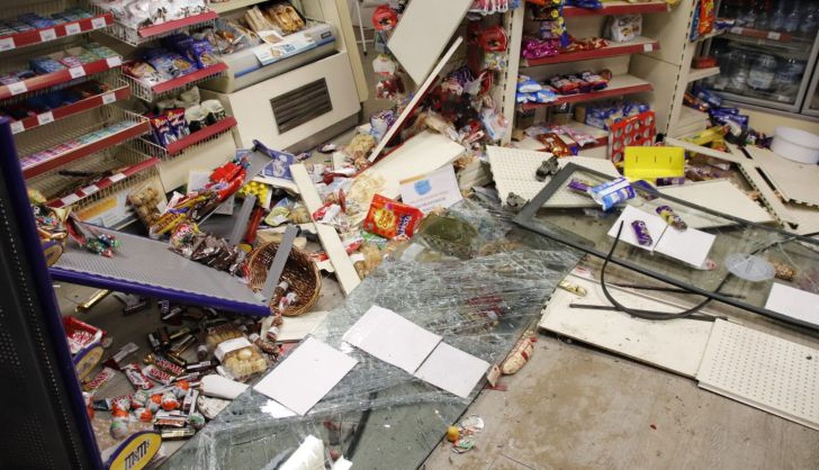 Alunizaje gasolinera Saavedra y Fajardo (6)