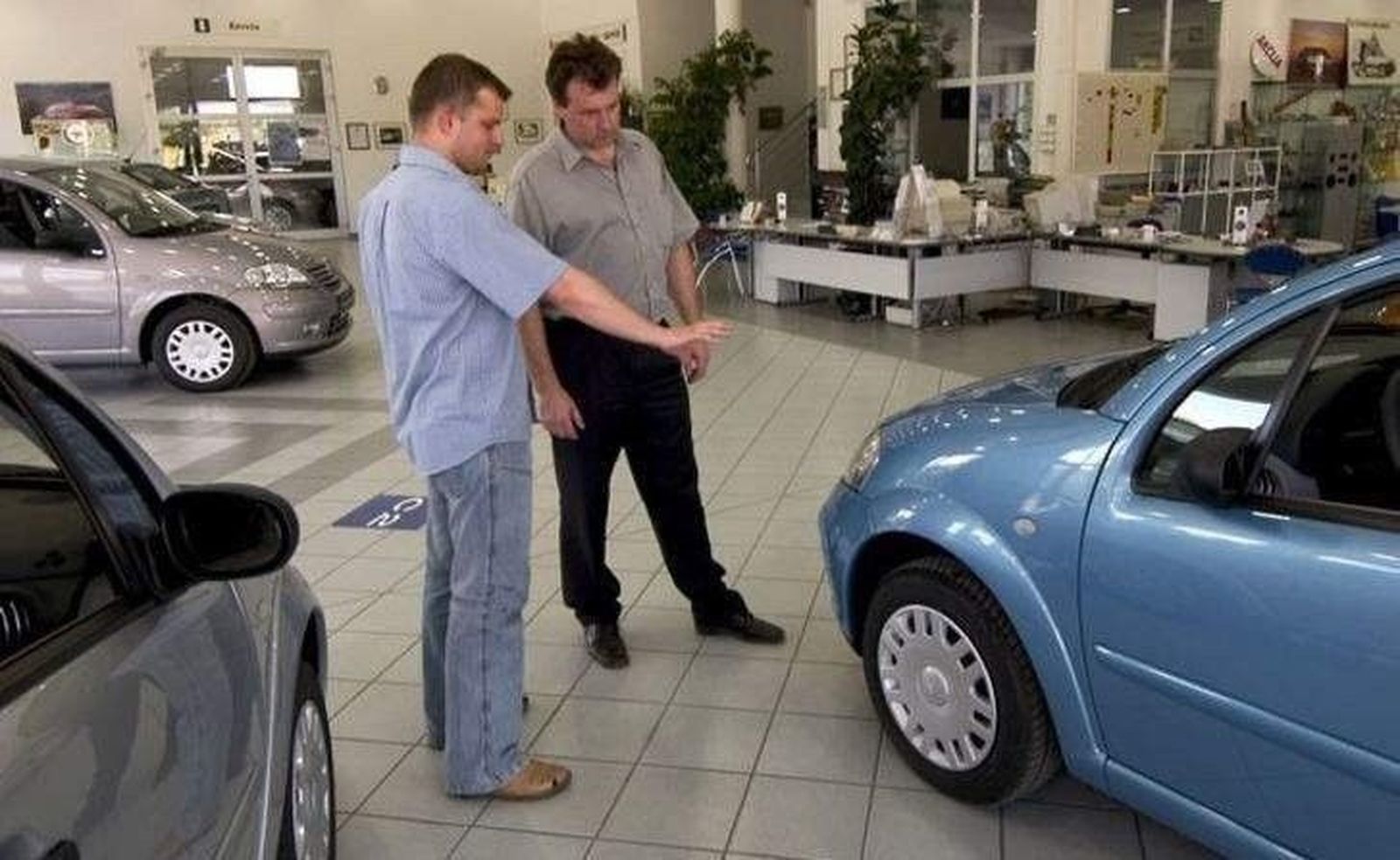 Cómo alquilar un coche sin riesgos para las vacaciones de verano