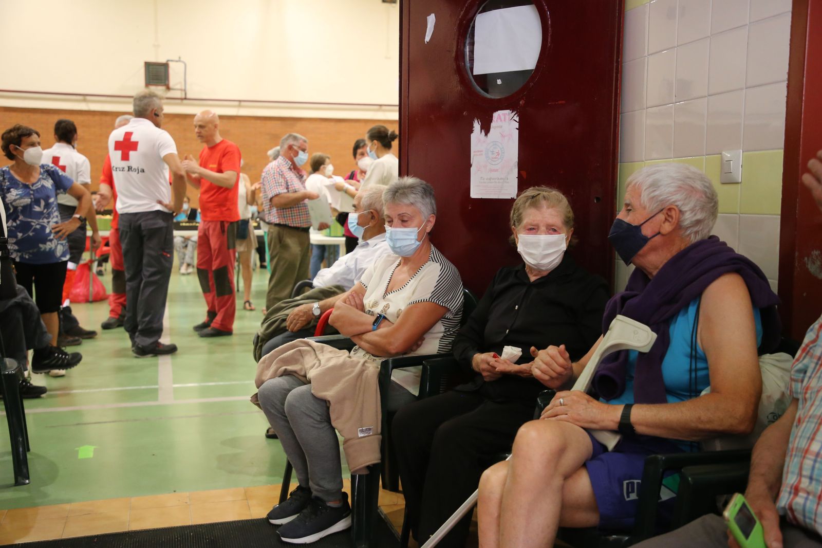 El incendio en la sierra de la Culebra provoca la evacuación de vecinos de localidades cercanas. ICAL (4)