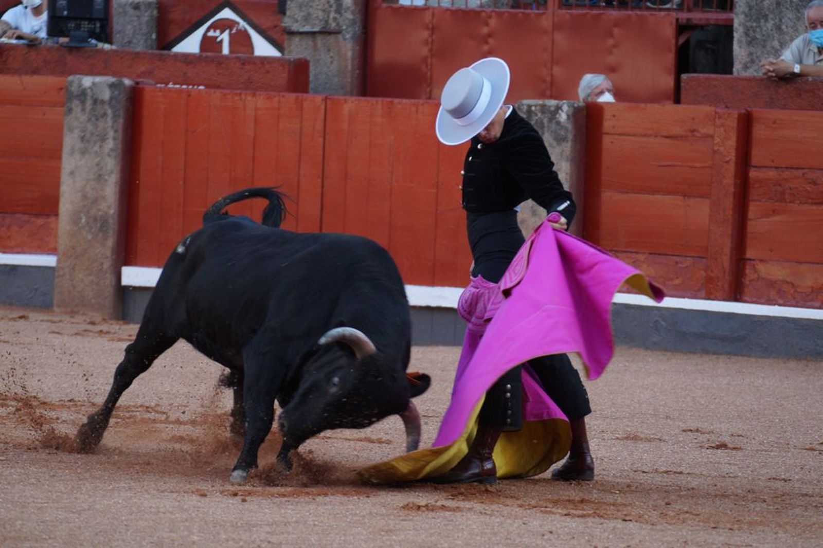 clase-practica-de-tauromaquia-12
