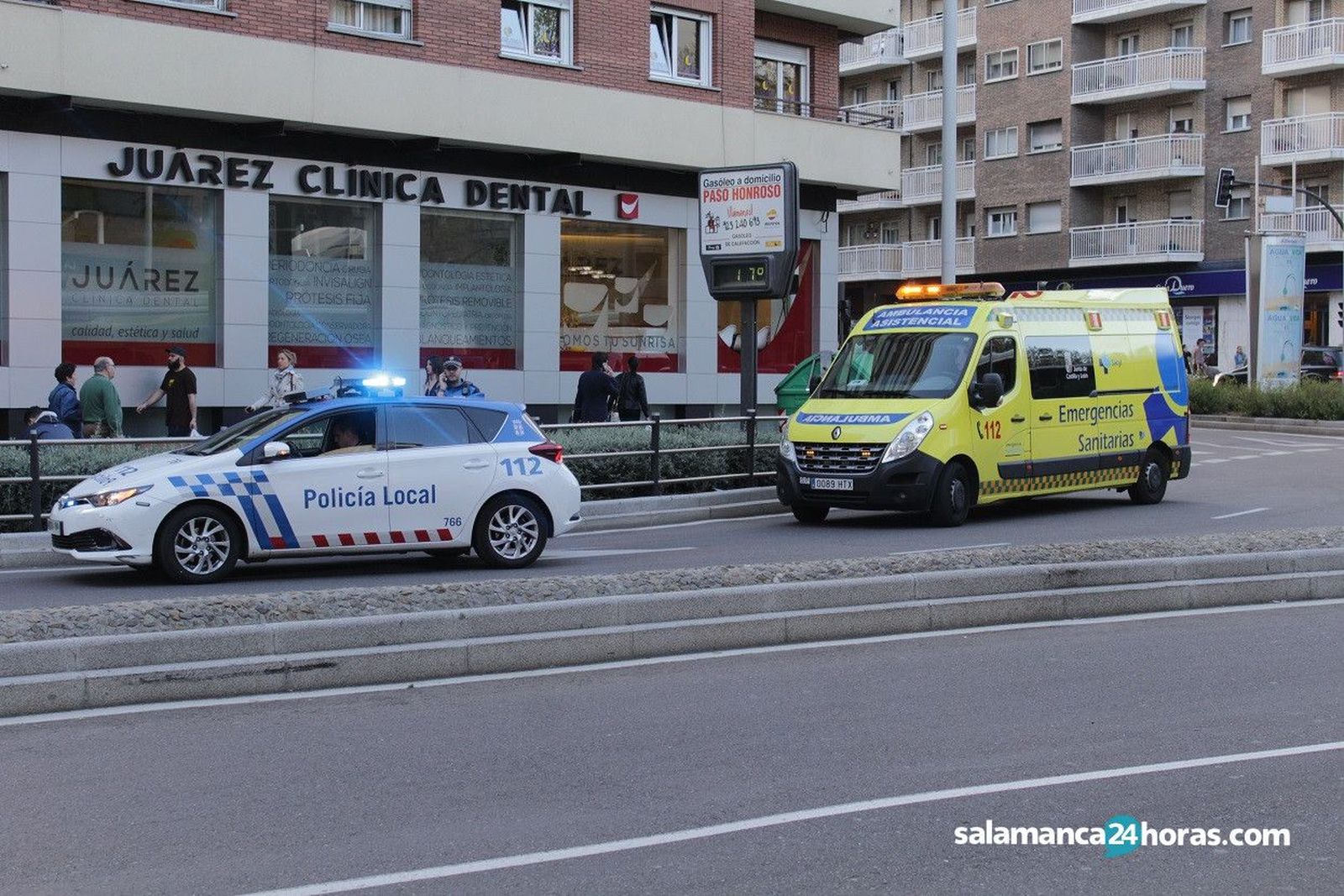 Ambulancia Policía glorieta UDS