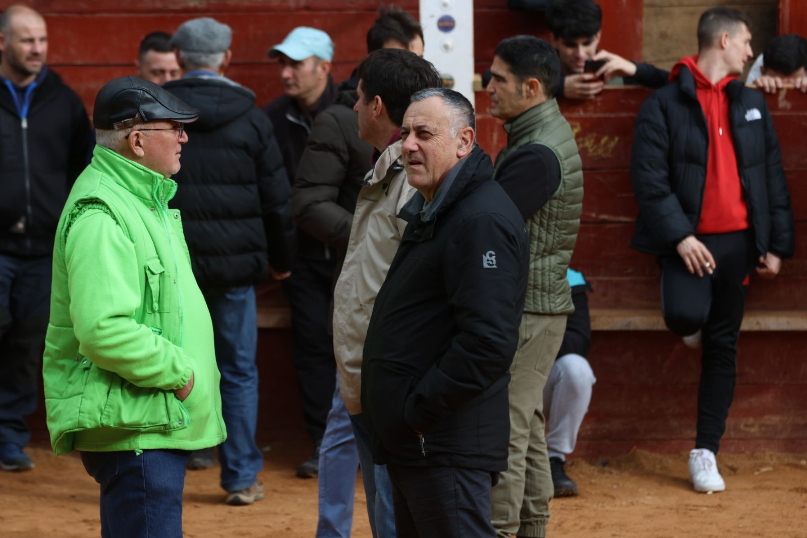 Mañana de capea de lunes en el Carnaval del Toro 2026