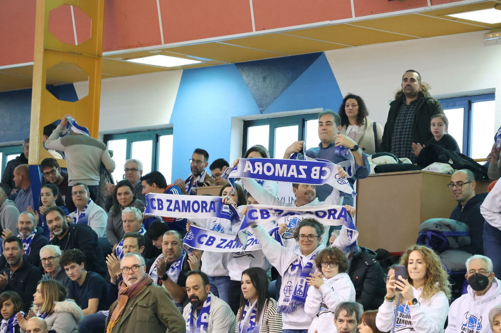 La grada en el CB Zamora- Tizona Burgos