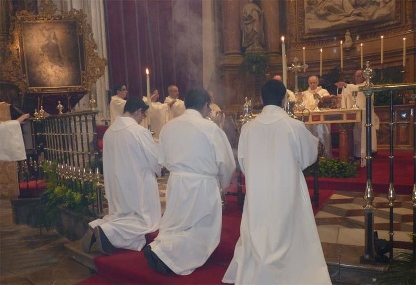 El obispo presidirá la Misa Crismal y el Triduo Pascual en la Catedral