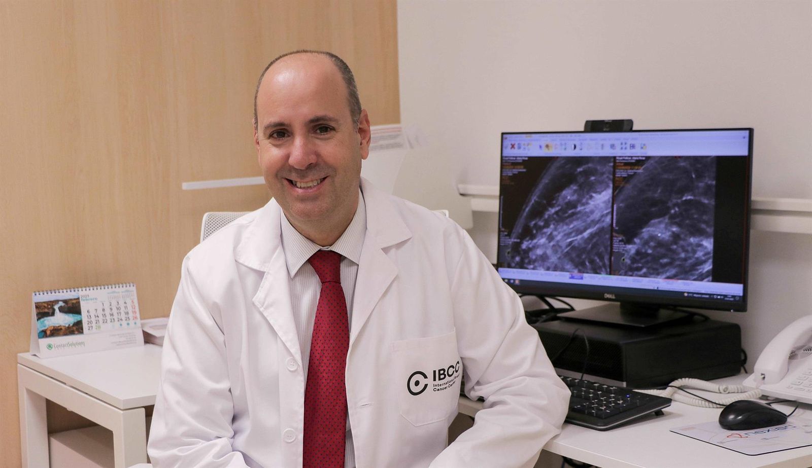 El director del IBCC, Javier Cortés  | Foto IBCC. EP