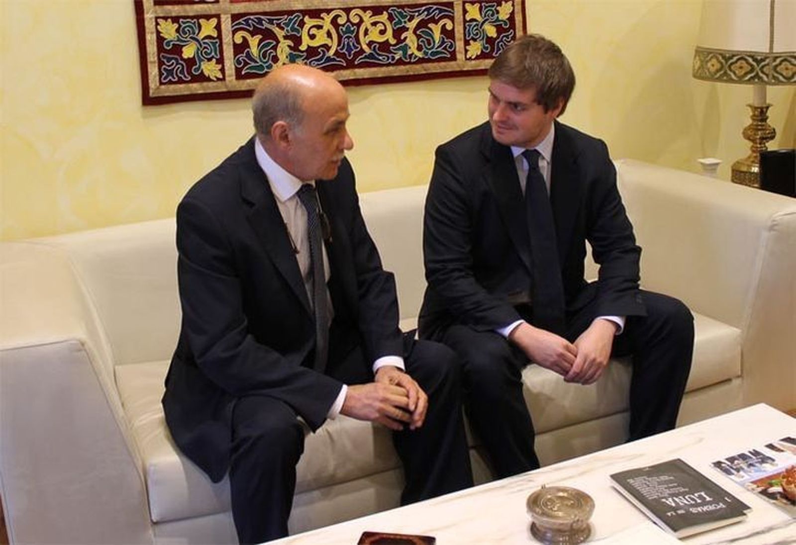 García Bermejo recibe al nuevo abogado del Estado en Zamora