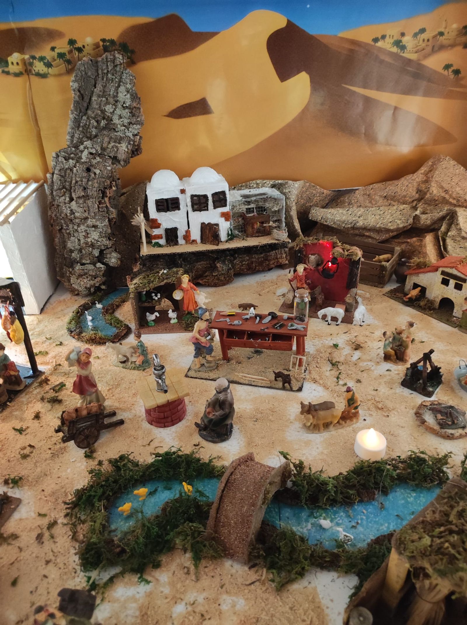 P.R.C. - Belén situado en una vivienda de la calle Bartolomé Ruiz (3).jpg