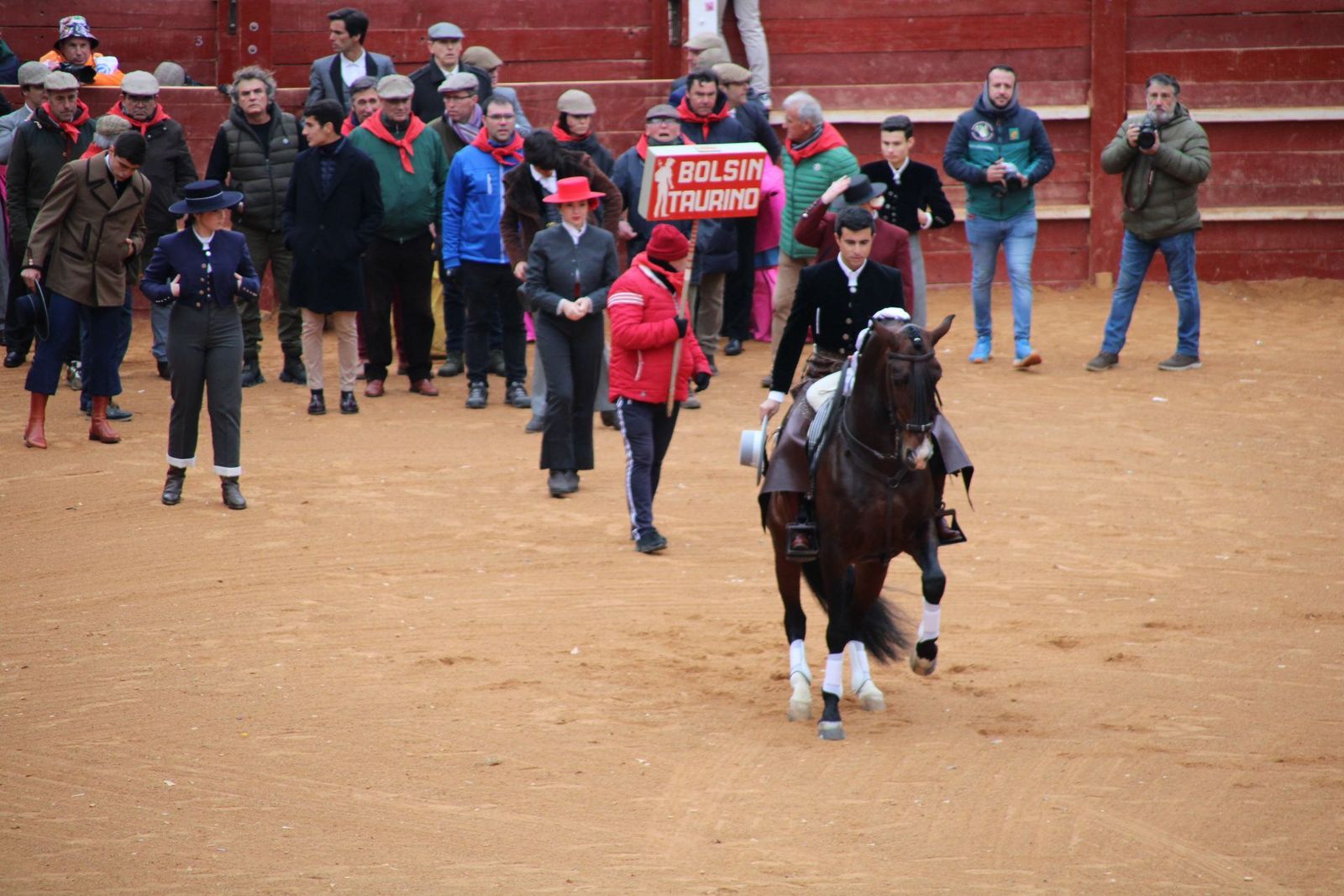 whatsapp-image-2025-03-02-at-16-55-46-1