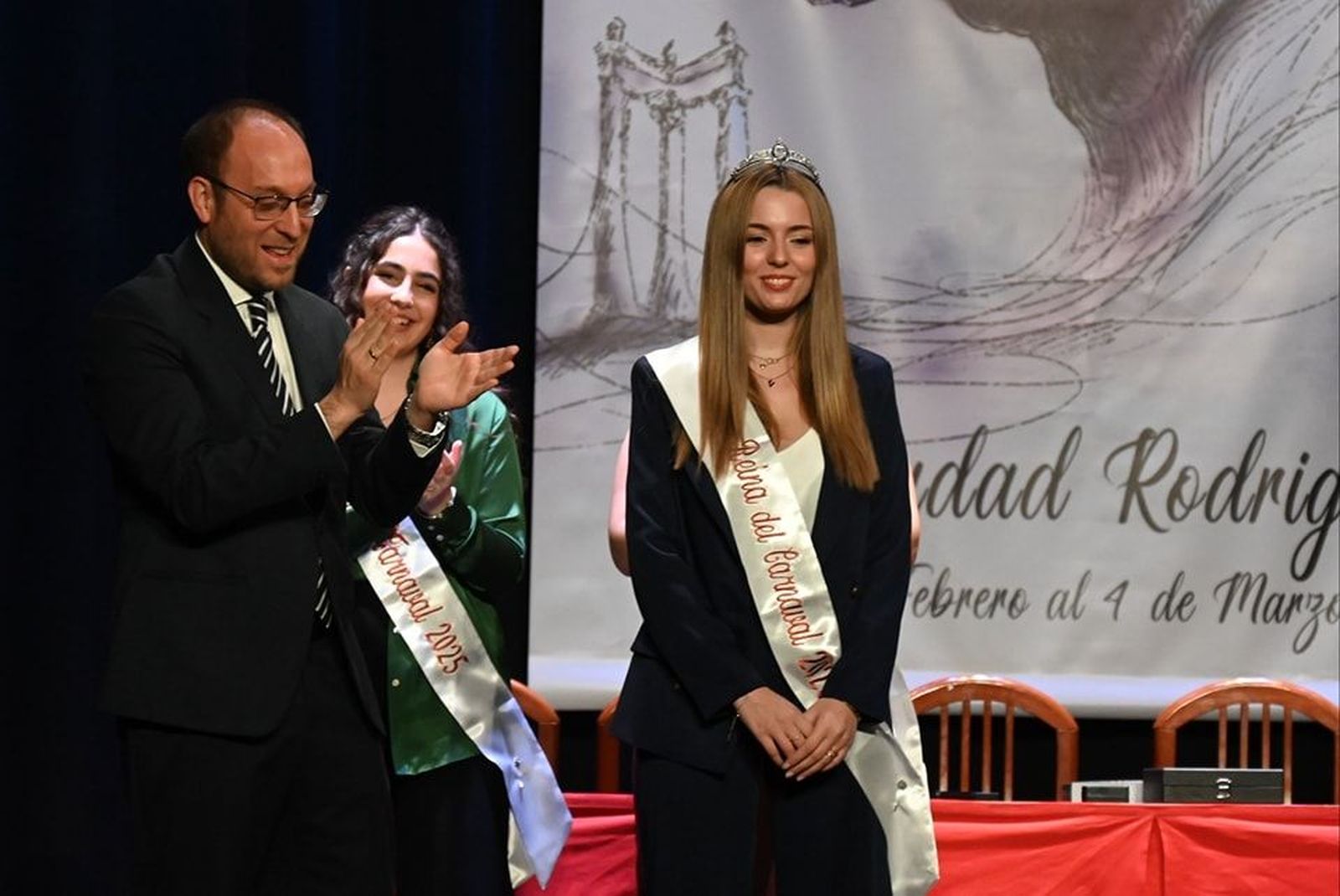 Arranca el Carnaval Cultural del Toro 2025 con la proclamación de su Corte de Honor
