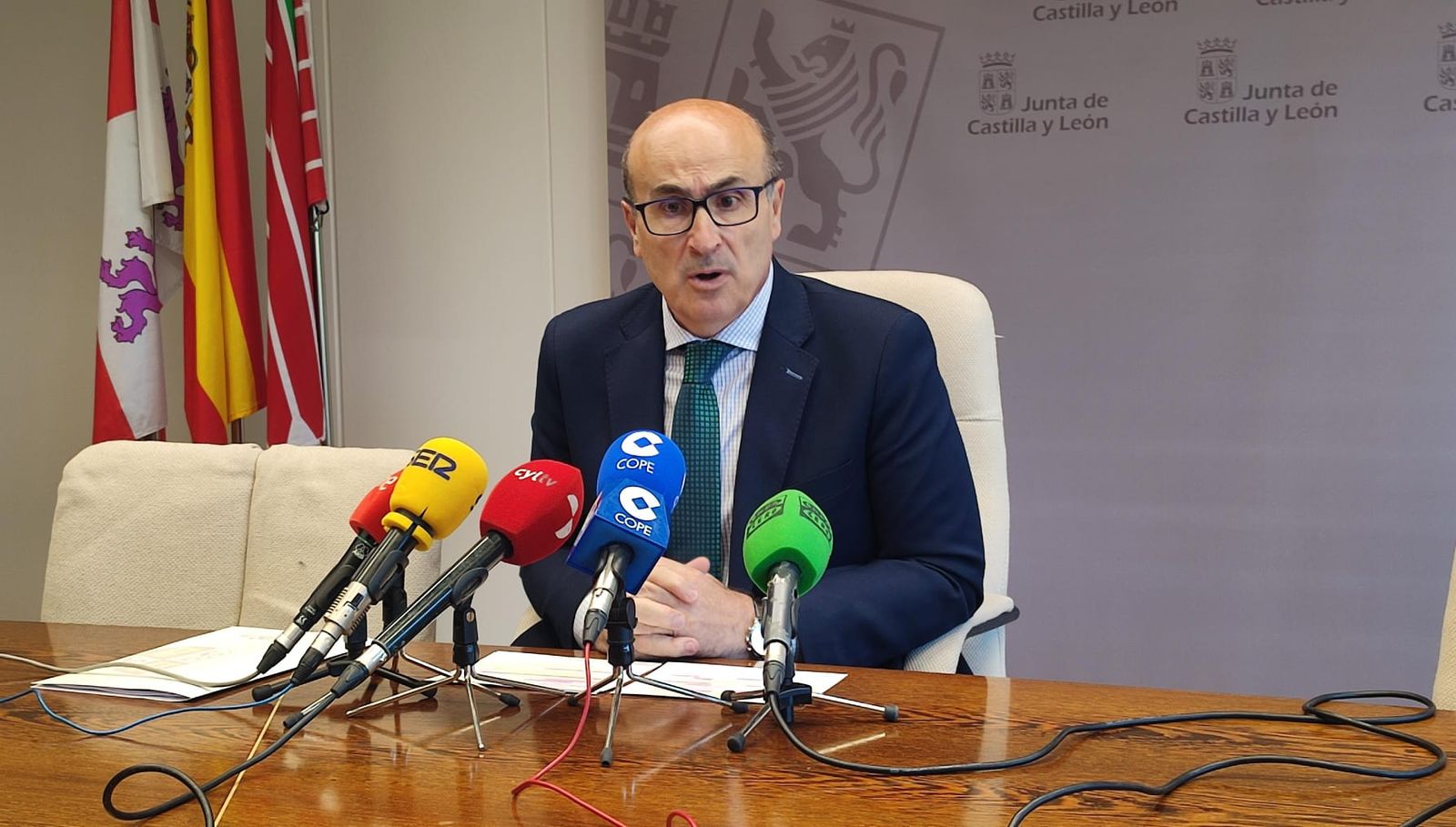 Fernando Prada, delegado de la Junta de Castilla y León en Zamora, detalla los puntos tratados en el Consejo Agrario