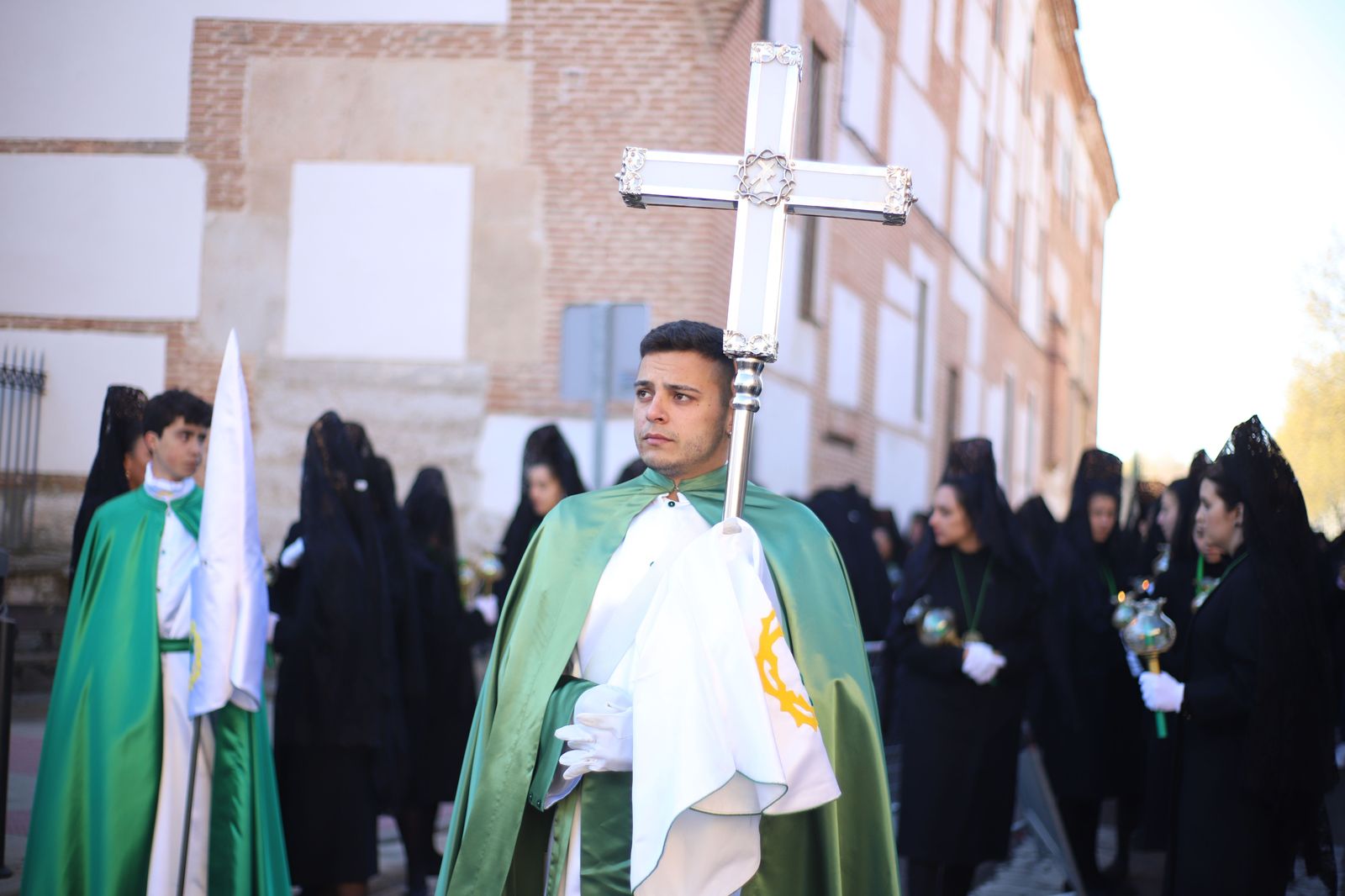 cofradia-virgen-de-la-esperanza-3