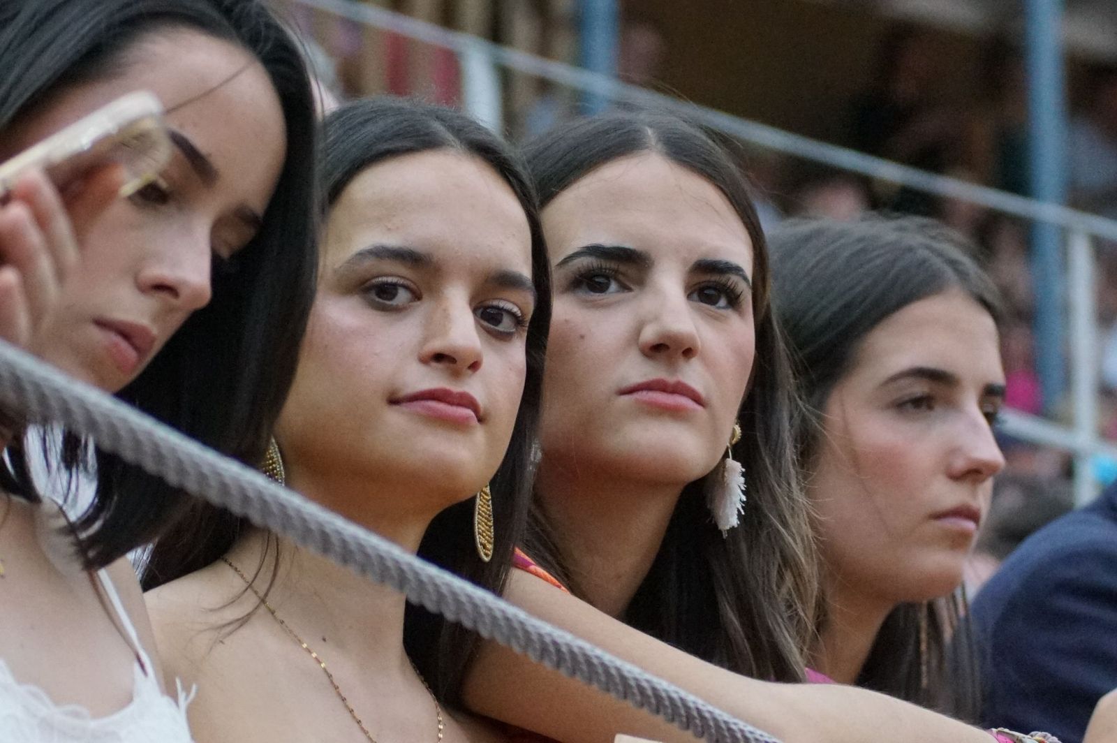Gran ambiente en La Glorieta para la tarde de toros de Morante de la Puebla, Ismael Martín y Marco Pérez