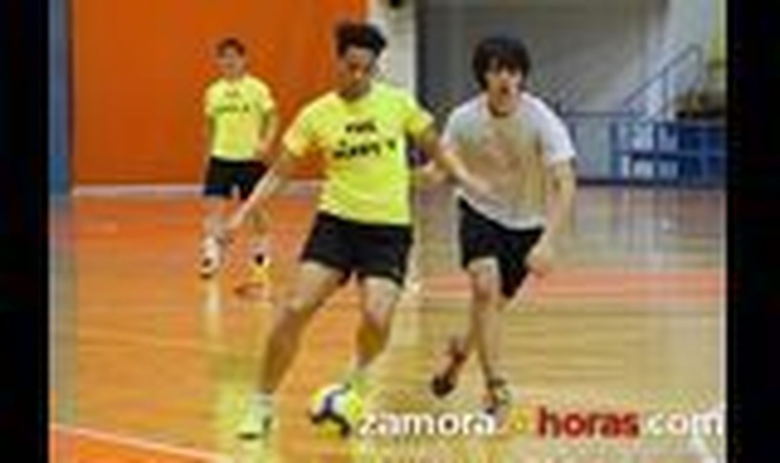 El torneo de peñas de fútbol sala de San Pedro llega a las semifinales