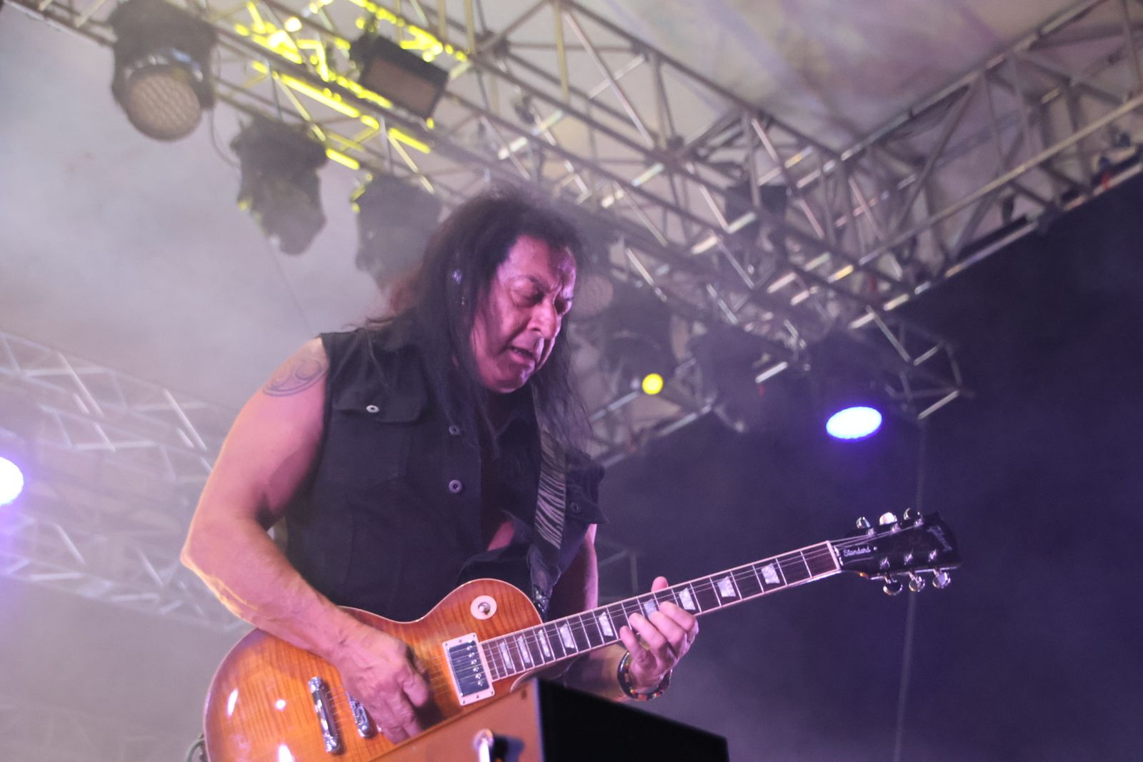 Medina Azahara hace vibrar a la Plaza Mayor de Salamanca con su eterno y emblemático rock