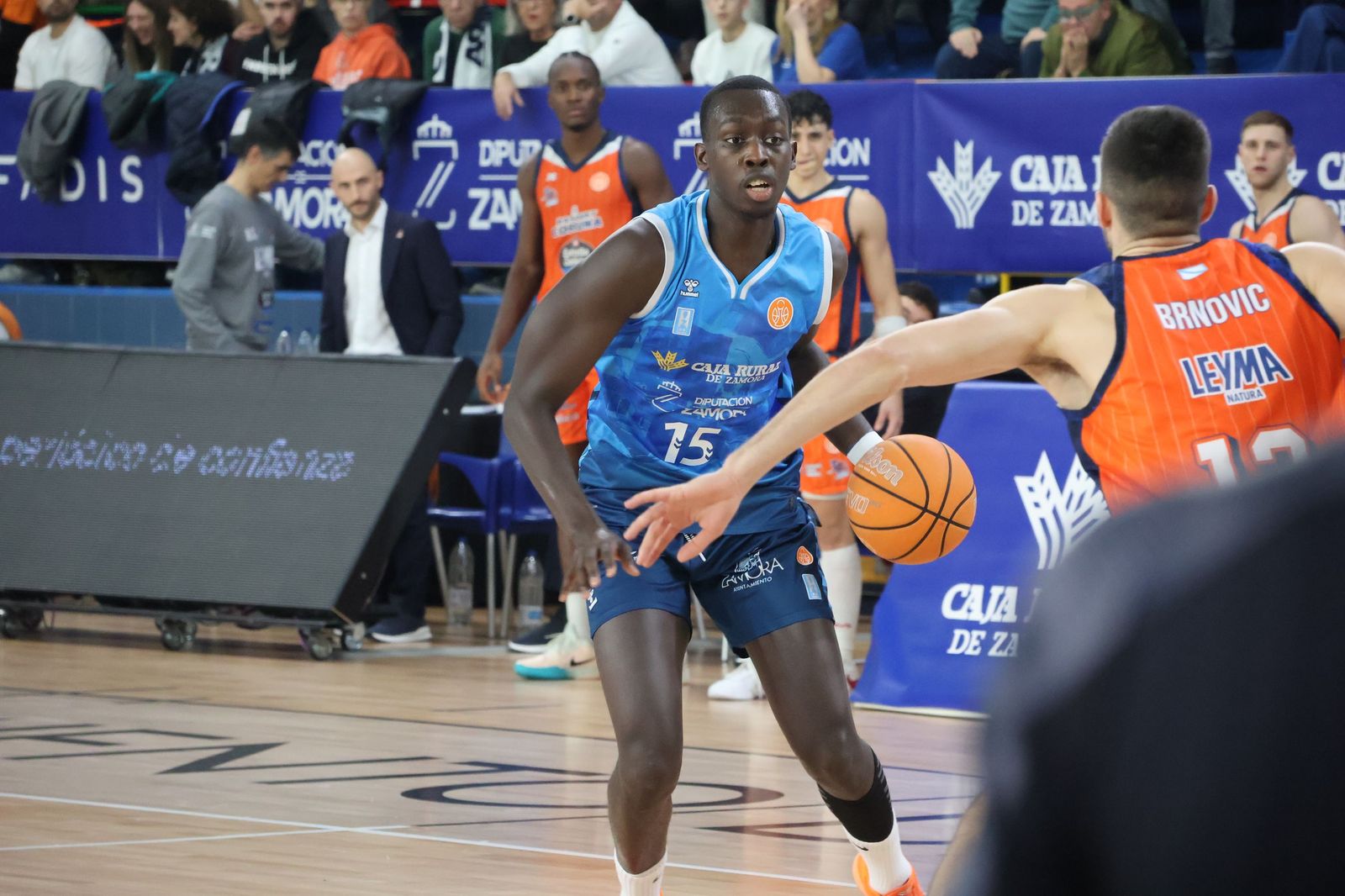 CB Zamora - Leyma Coruña (18).JPG