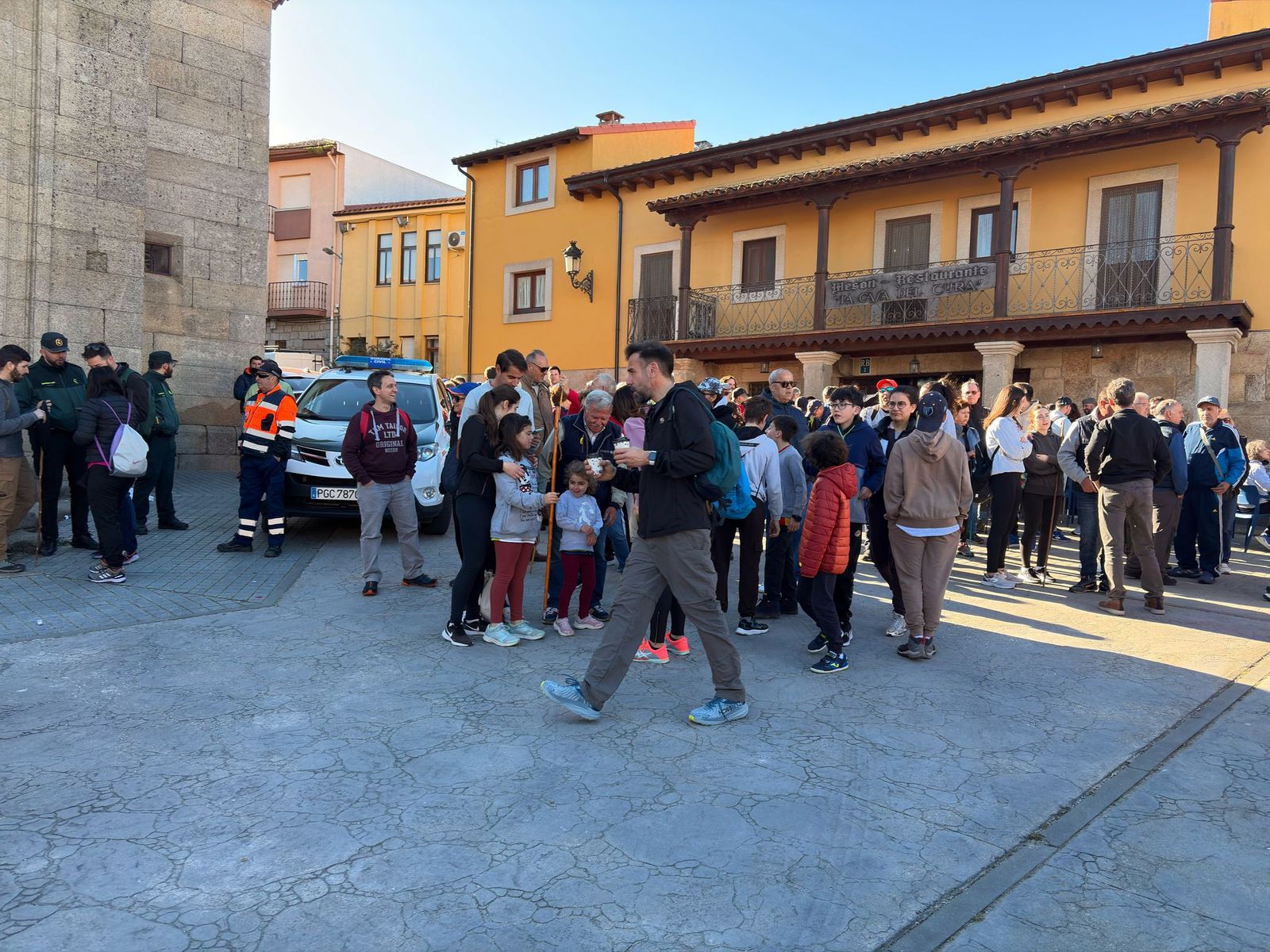 whatsapp-image-2025-03-30-at-10-44-24-6