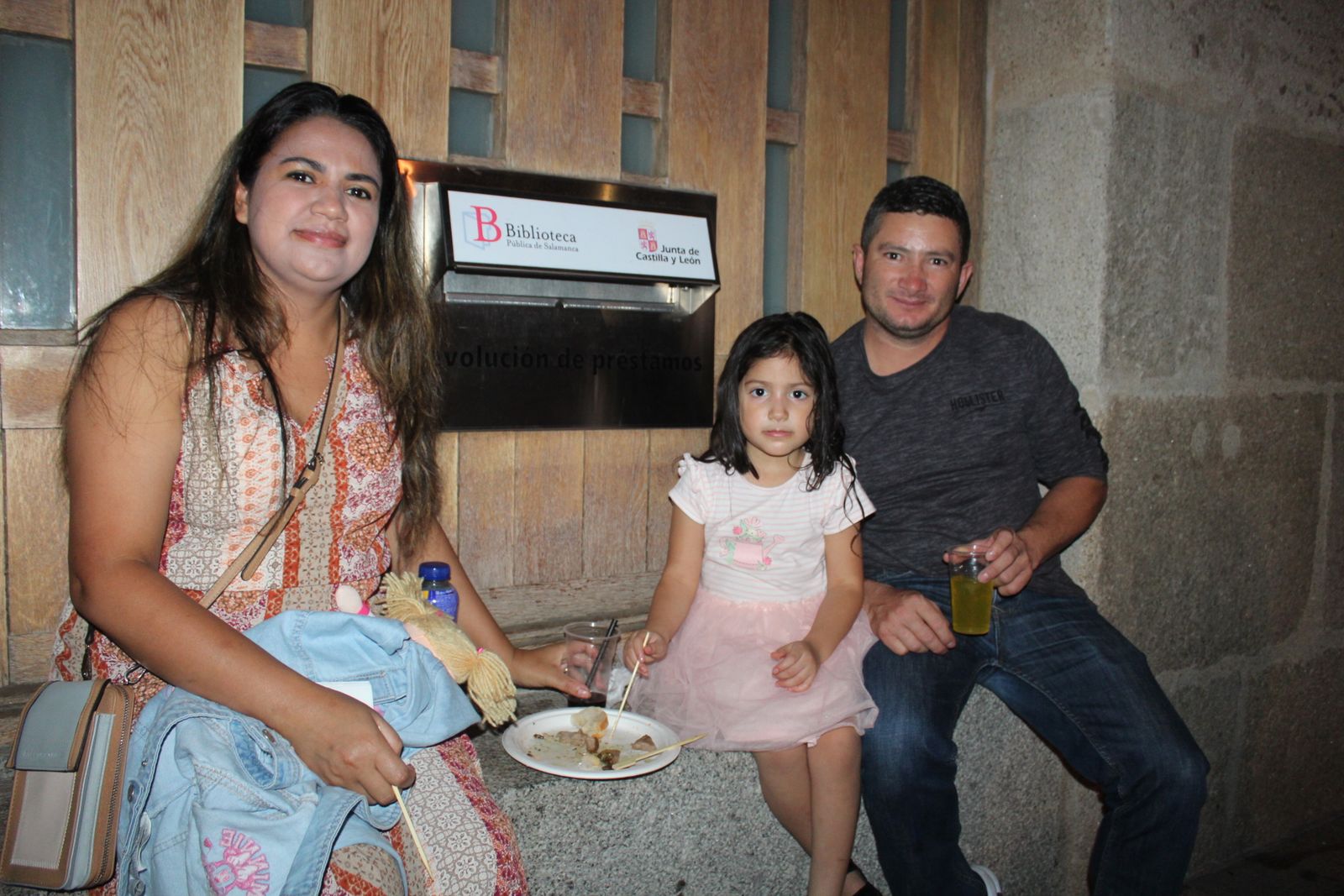 Ambiente en la Feria de Día en la tarde de este