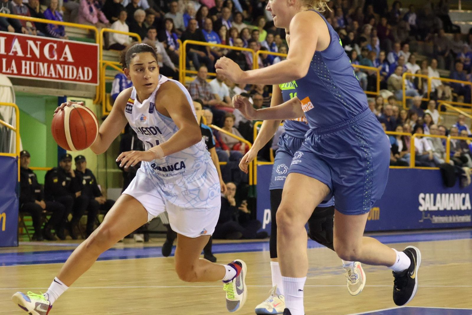 20231025193426-img-5191