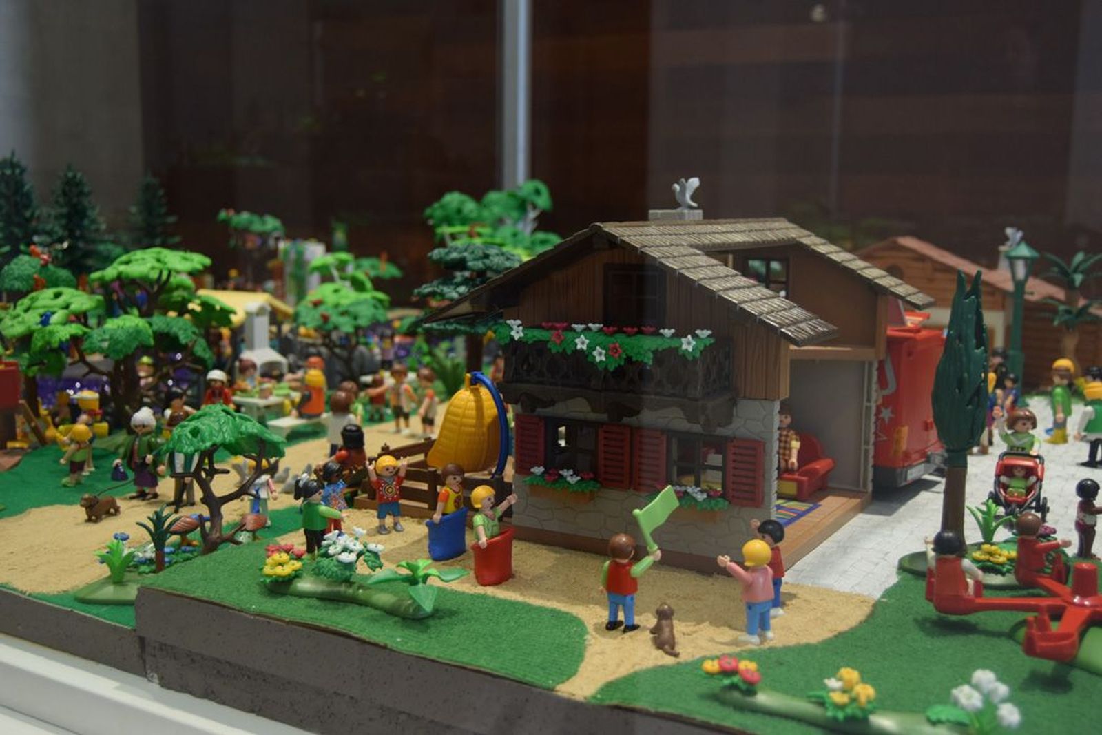 el-valle-del-tera-en-miniatura-y-formato-playmobil-16