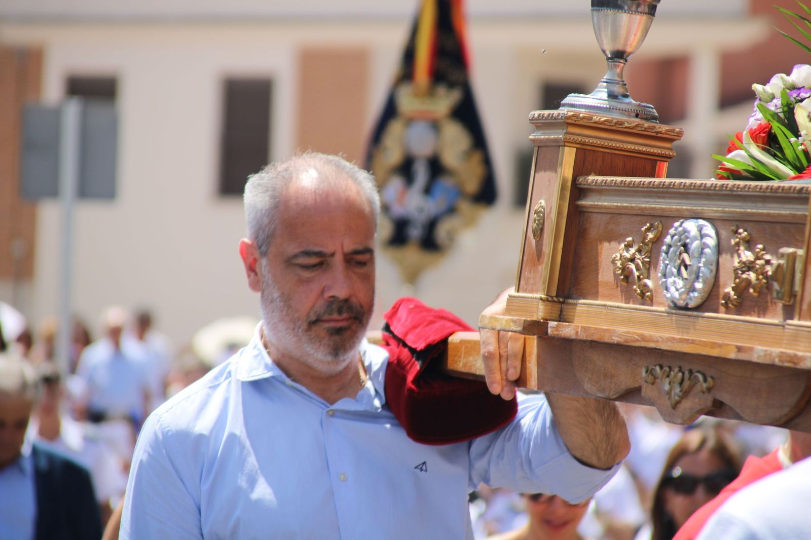 Procesión en honor al Cristo de las Batallas en Castellanos de Moriscos