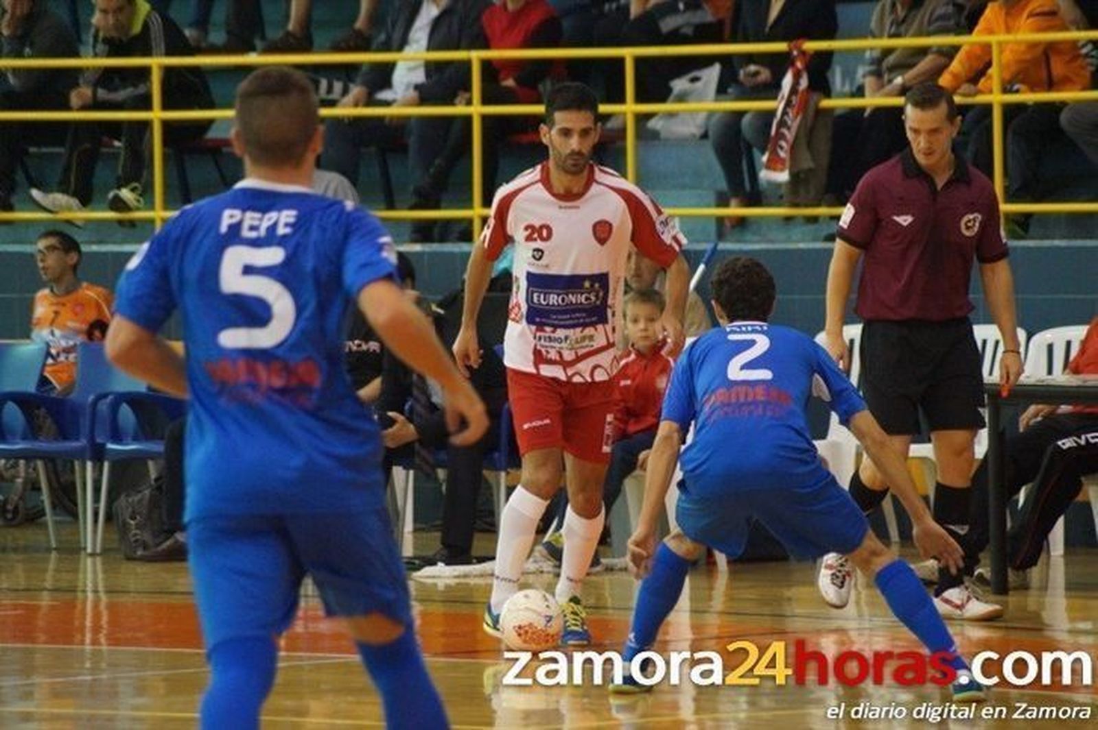 La pólvora del FS Zamora Euronics se seca en el momento más inoportuno