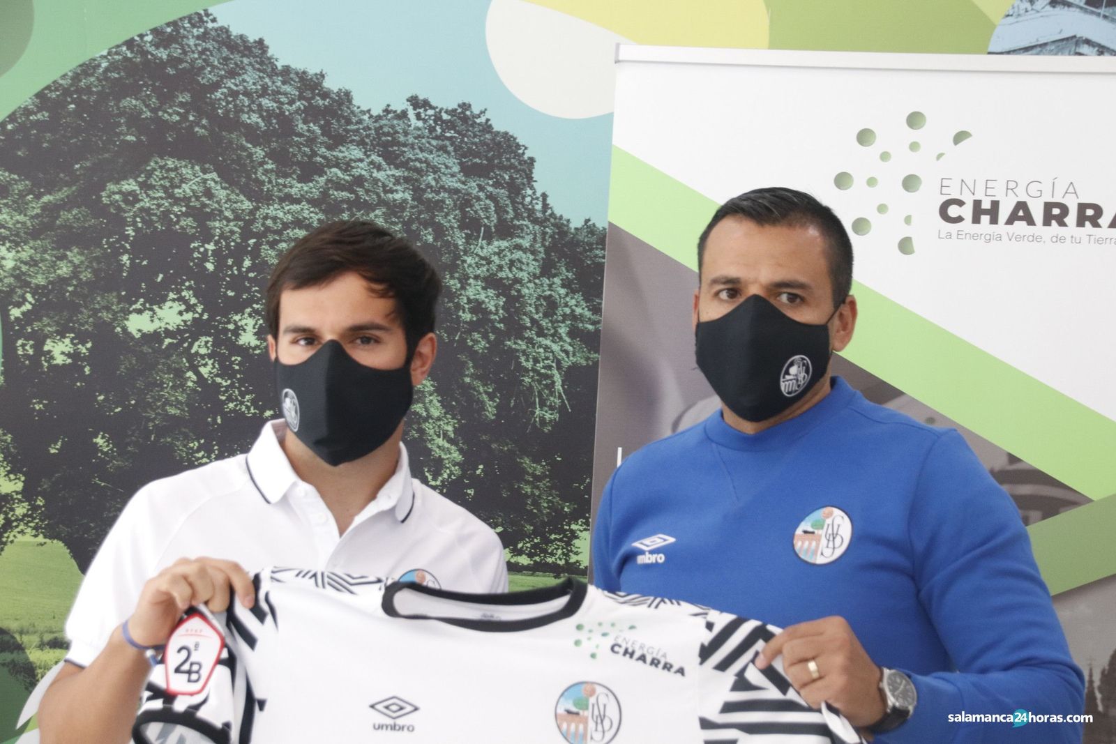 Candelas y Rafa Dueñas con el Salamanca CF UDS