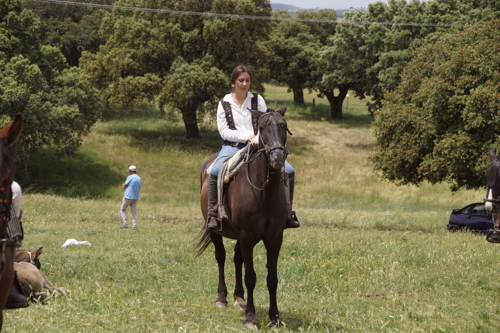 Valdejimena sale a los campos en su romería para honrar a su patrona
