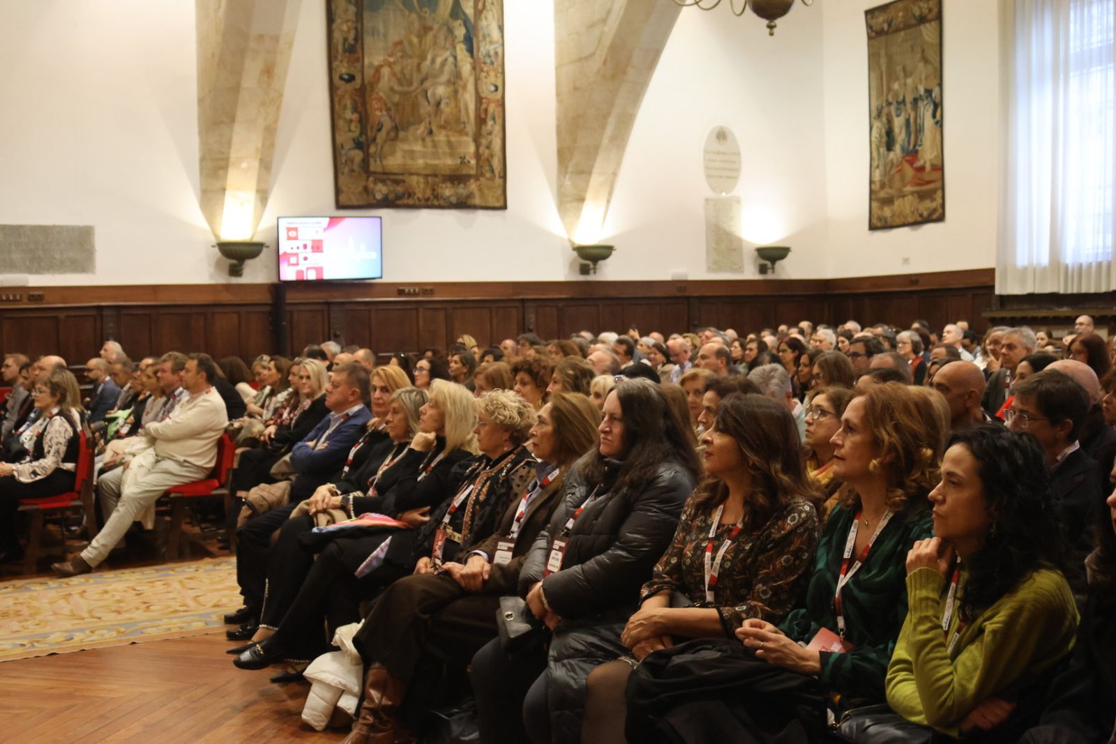 Alumni celebra el acto académico de bienveida de antiguos alumnos de la USAL